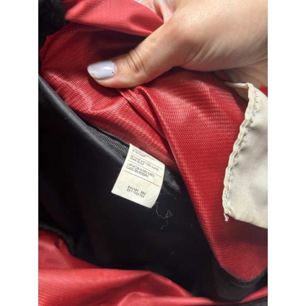 Nike Large Red Black Duffel Bag Swoosh Gym Sports Travel